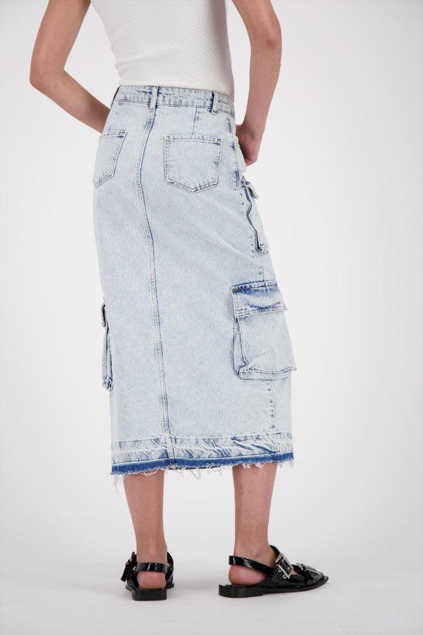 FALDA MIDI CARGO DE JEANS