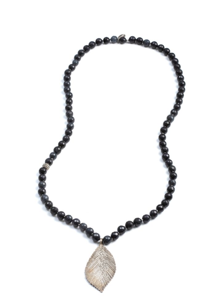 COLLAR HOJA XL