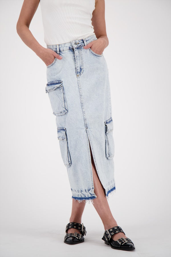 FALDA MIDI CARGO DE JEANS